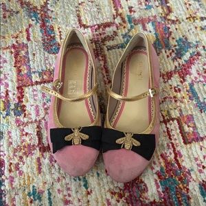 Love these bee Gucci